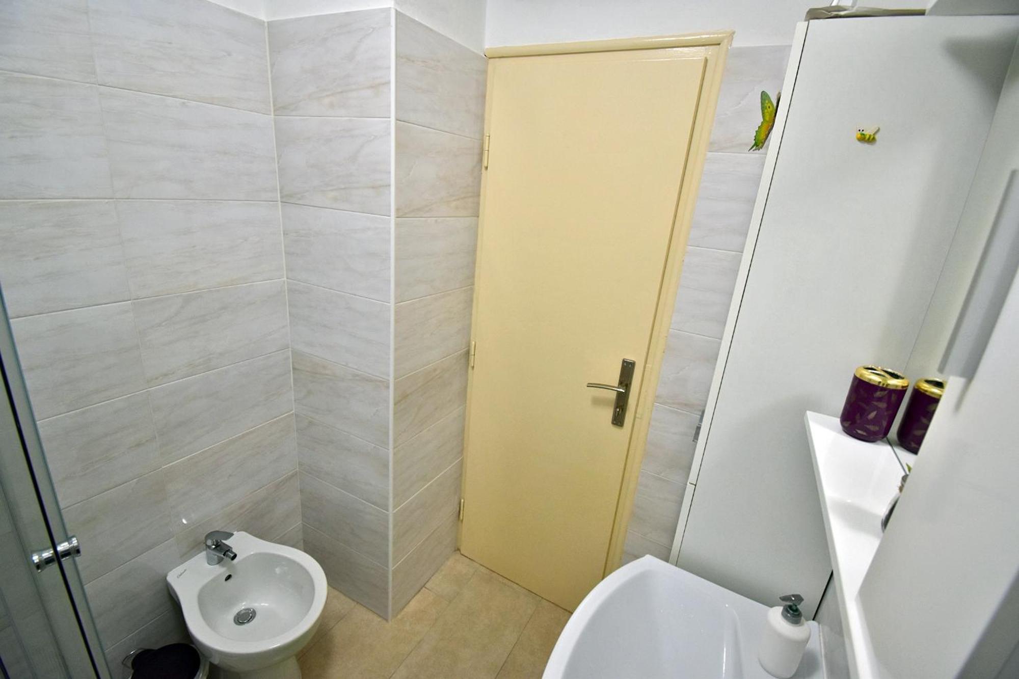 Apartment Navy Near The Beach بولا المظهر الخارجي الصورة
